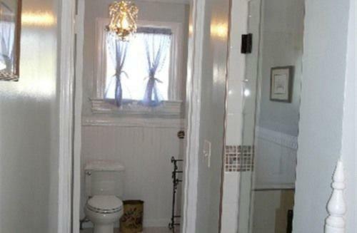 Berkeley House Bed & Breakfast