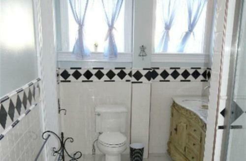 Berkeley House Bed & Breakfast