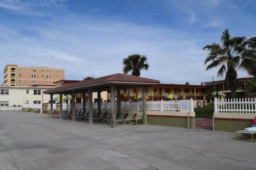 Sails Resort Motel