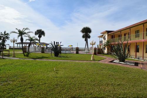 Sails Resort Motel