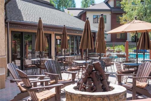 2310 Timberline Lodge, Trappeur's Crossing