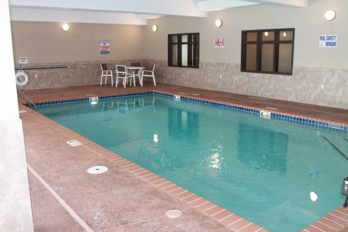 Hotel Brookstone Lodge & Suites - Emmetsburg
