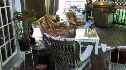 Ebenezer House Bed & Breakfast
