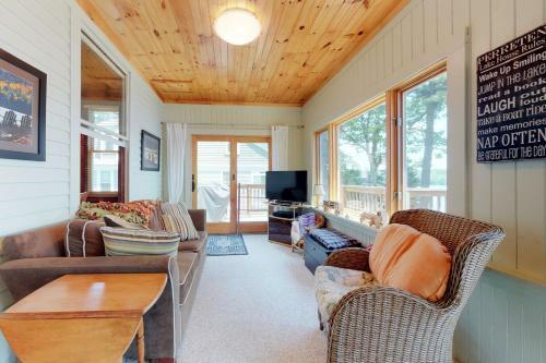 North Shore Escape