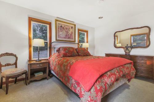 Greenvale Retreat
