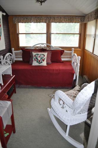 Queen Anne Bed And Breakfast