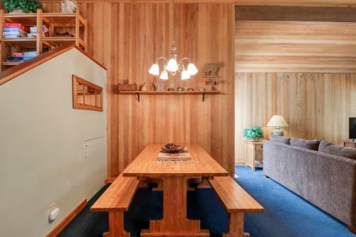 Black Butte Ranch: Authentic Ranch Cabin