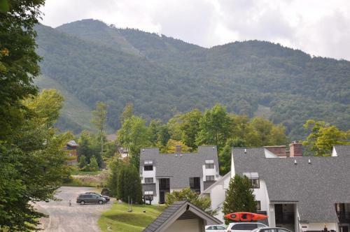 Sunrise Mountain Village - Ski-in/out Community