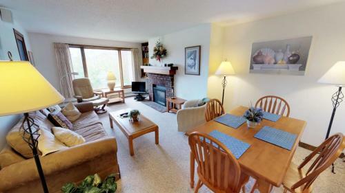 Sunrise Mountain Village - Ski-in/out Community