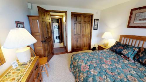 Sunrise Mountain Village - Ski-in/out Community