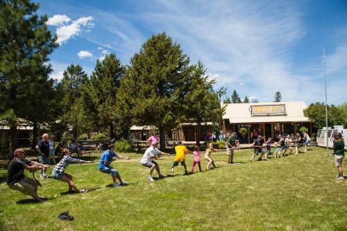 Bend-sunriver Camping Resort Studio Cabin 6