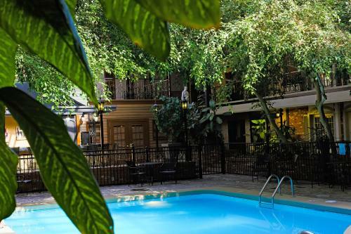 Hotel Heritage Inn