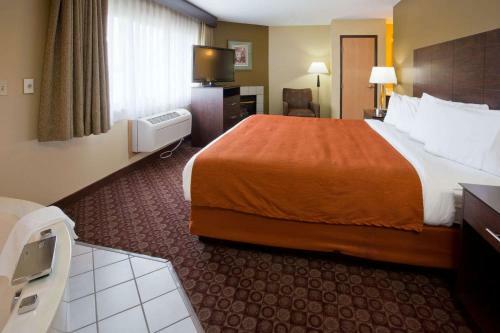Hotel Americinn By Wyndham Blue Earth