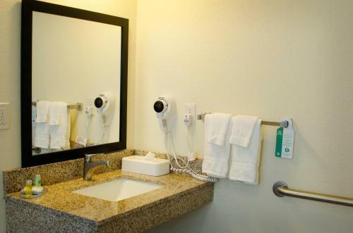 Hotel Cobblestone Inn & Suites - Soda Springs