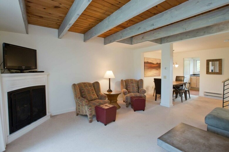 1br Topnotch Condo