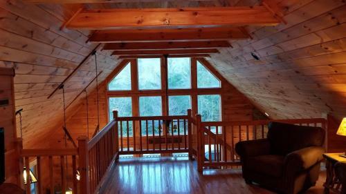 Hotel Bear Den Mountain Resort