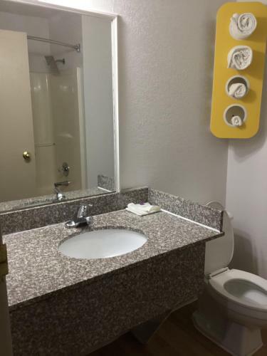 Hotel Motel 6 Augusta, Ks