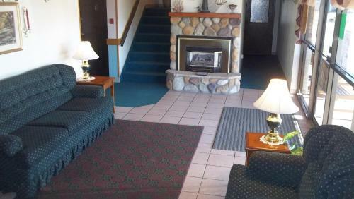 Landmark Motel