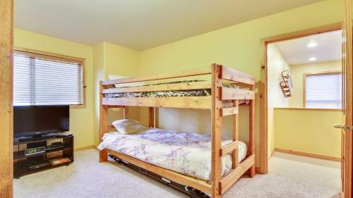 Topflite 14 Four-bedroom Home