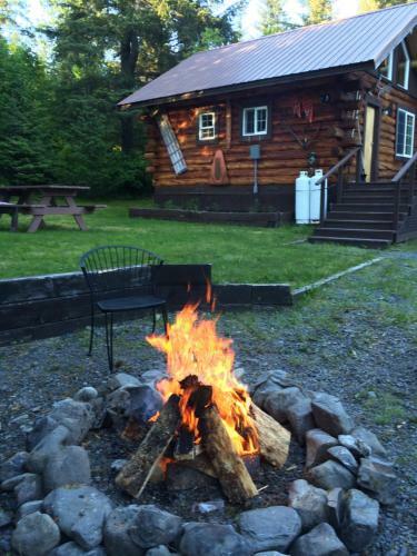Andersen's Evergreen Cabin
