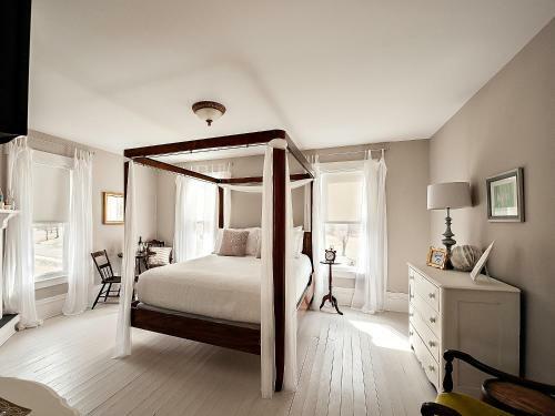 Bella Fattoria Bed And Breakfast