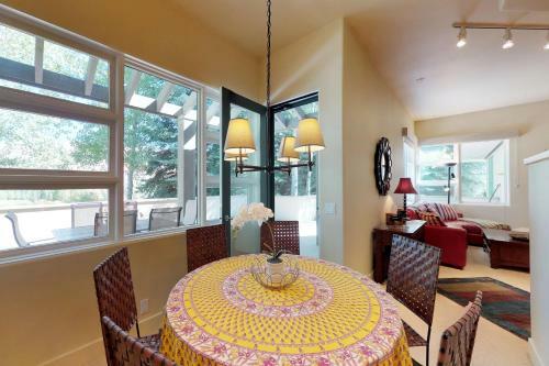Meadowridge Retreat