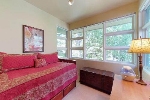 Meadowridge Retreat