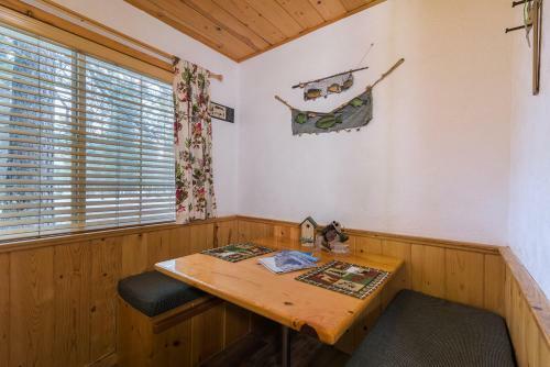 Bed & Breakfast Fireside Lodge