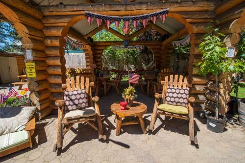 Bed & Breakfast Fireside Lodge
