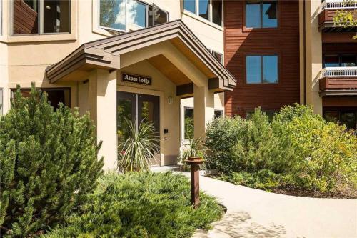 4304 Aspen Lodge, Trappeur's Crossing