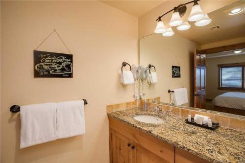 4304 Aspen Lodge, Trappeur's Crossing