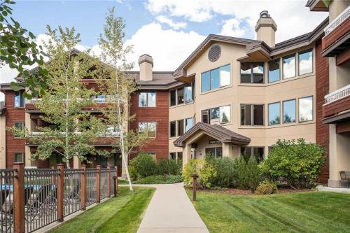 4304 Aspen Lodge, Trappeur's Crossing