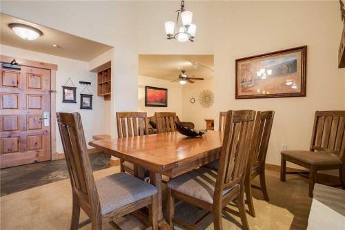 4304 Aspen Lodge, Trappeur's Crossing