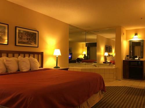 Hotel Norwood Inn And Suites Chaska