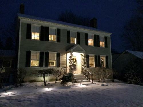 Staveleigh House Bed And Breakfast