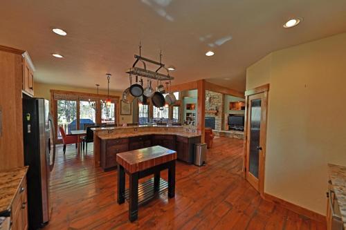 Juniper House Home