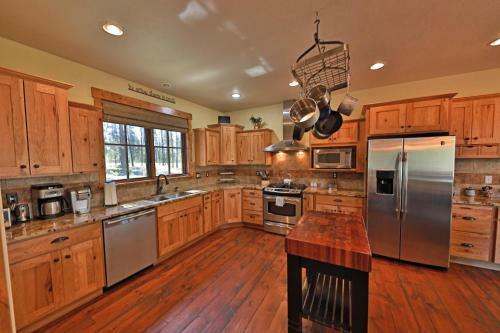Juniper House Home
