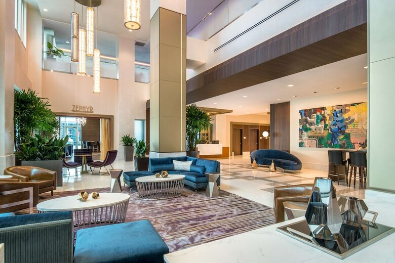 Hotel Embassy Suites By Hilton Seattle Downtown Pioneer Square