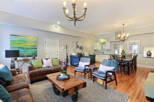Apartamento Stayloom?s Bright Historic Home | Historic District