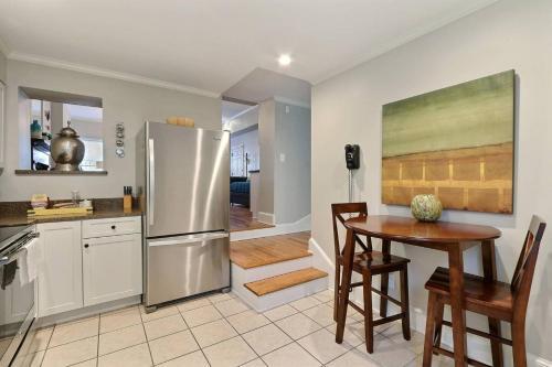 Apartamento Stayloom?s Bright Historic Home | Historic District