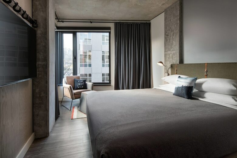 Hotel Moxy Seattle Downtown