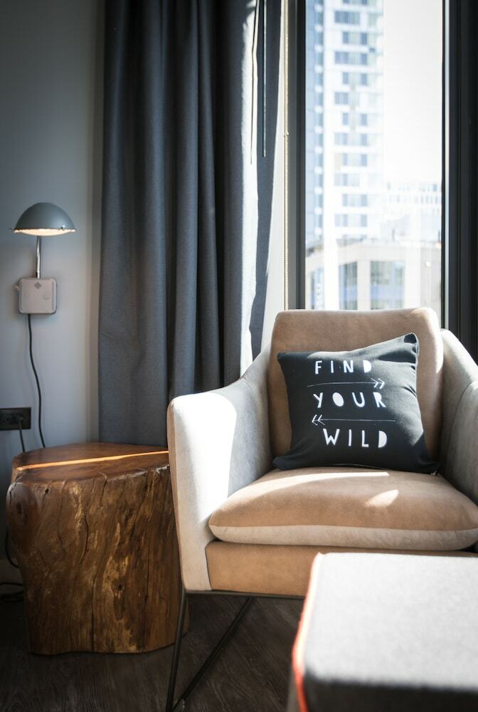 Hotel Moxy Seattle Downtown