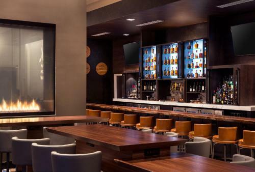 Hotel Morgantown Marriott At Waterfront Place