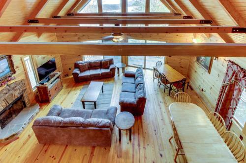 Cherokee Overlook Cabin