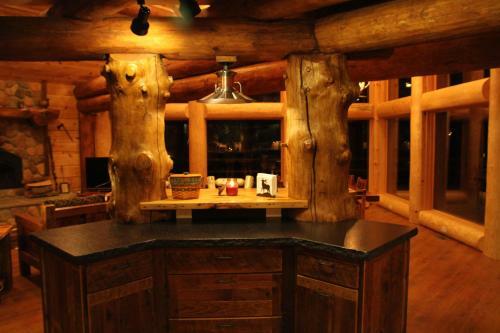 Rustic Cabin Rental