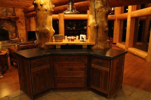 Rustic Cabin Rental