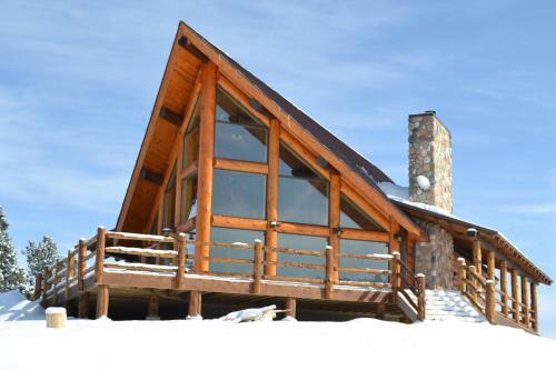 Rustic Cabin Rental