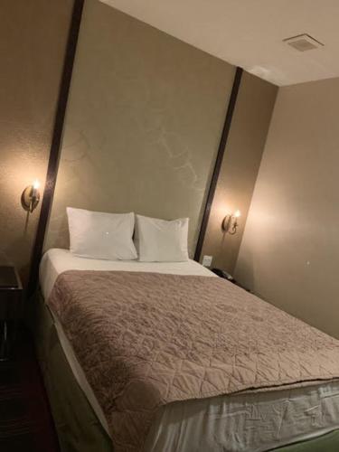 Cam Suites Hotel