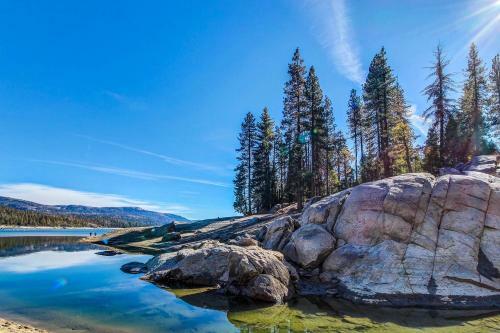 Water's Edge Retreat
