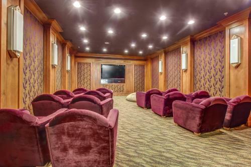Powderhorn Lodge 209